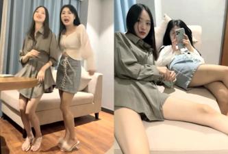 性感女神携极品闺蜜激情4P双飞盛宴，绝美佳人必看神作！