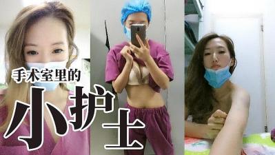 深夜欲火难耐，大胆自慰高潮迭起
