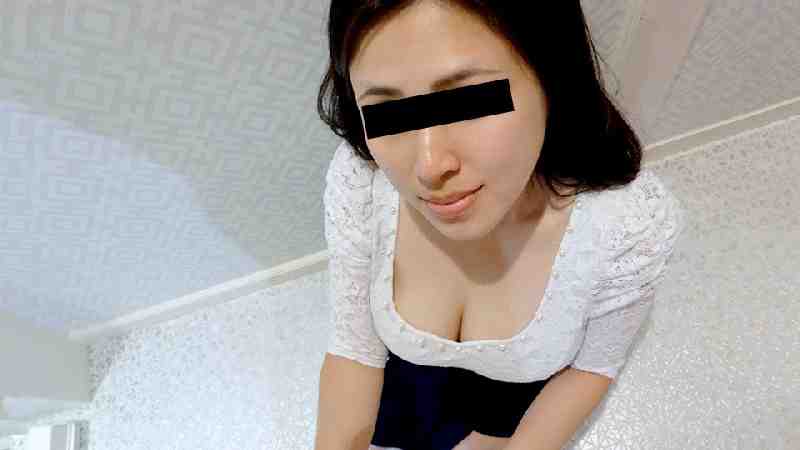 052320_01-10MU_チンコをがっつく欲求不満娘 田口ひとみ